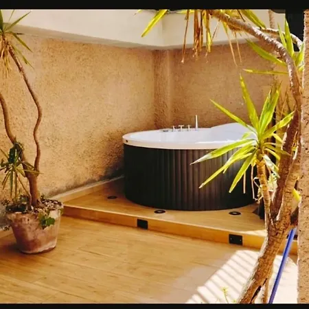 Saint Peter's Diamond Appartement
